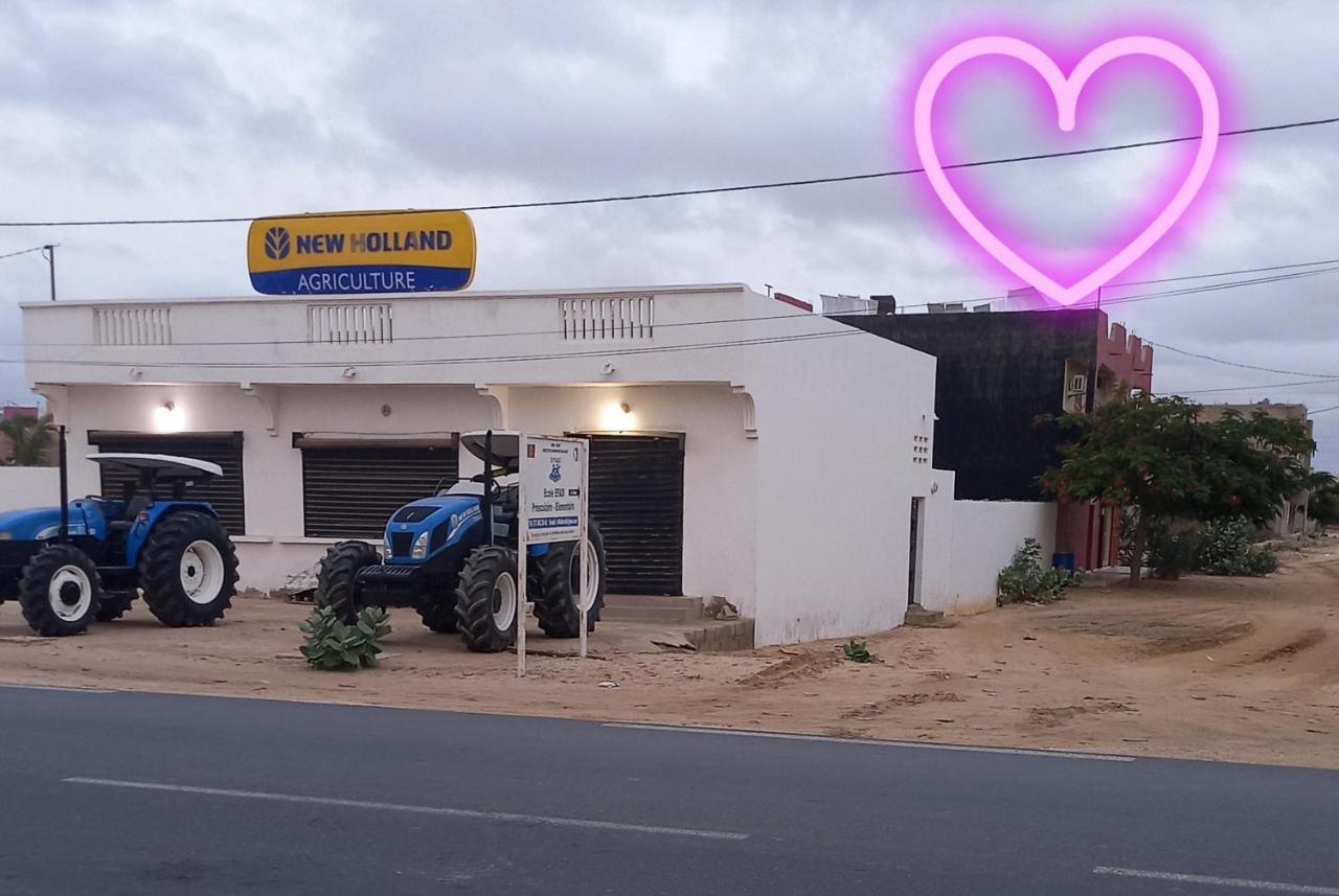 Sam Residence Jamm Ak Cofeel سانت - لويس المظهر الخارجي الصورة